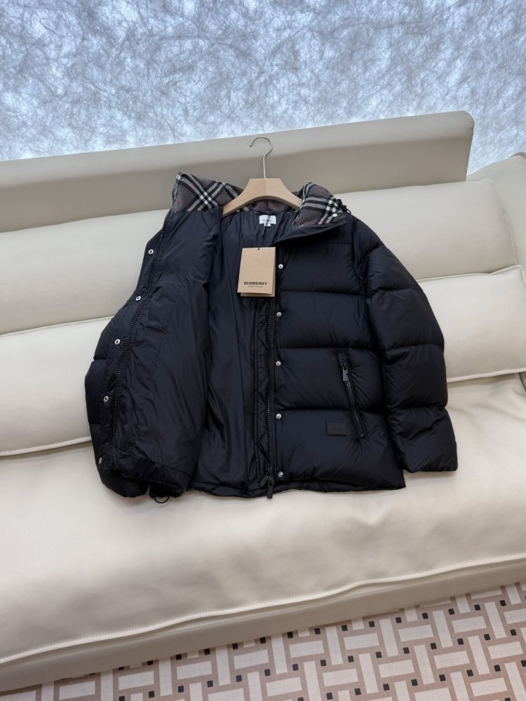 Пуховик Burberry с длинными фото 4