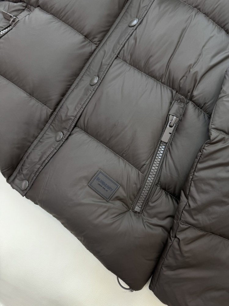 Пуховик Burberry с длинными фото 6