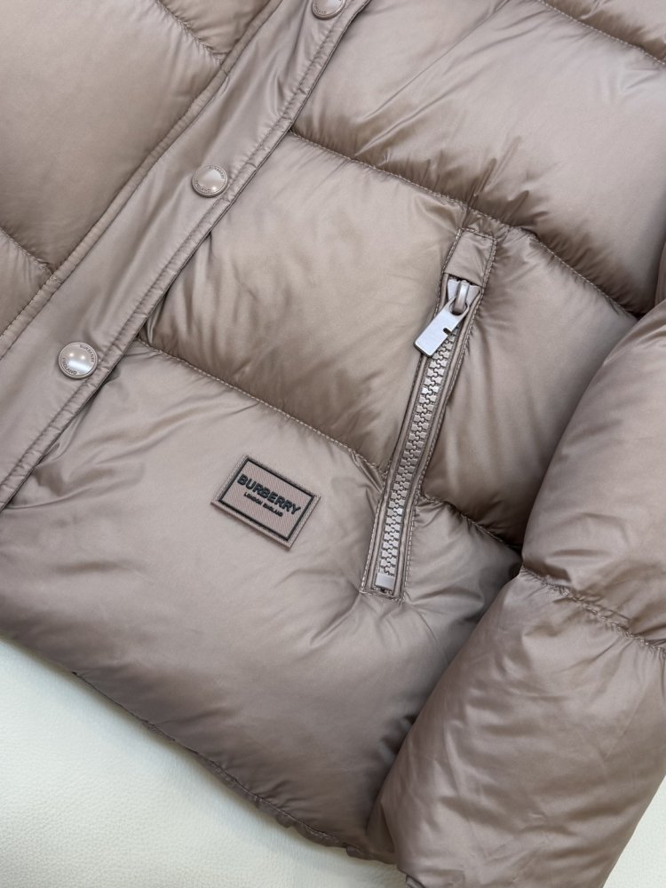 Пуховик Burberry с длинными фото 8