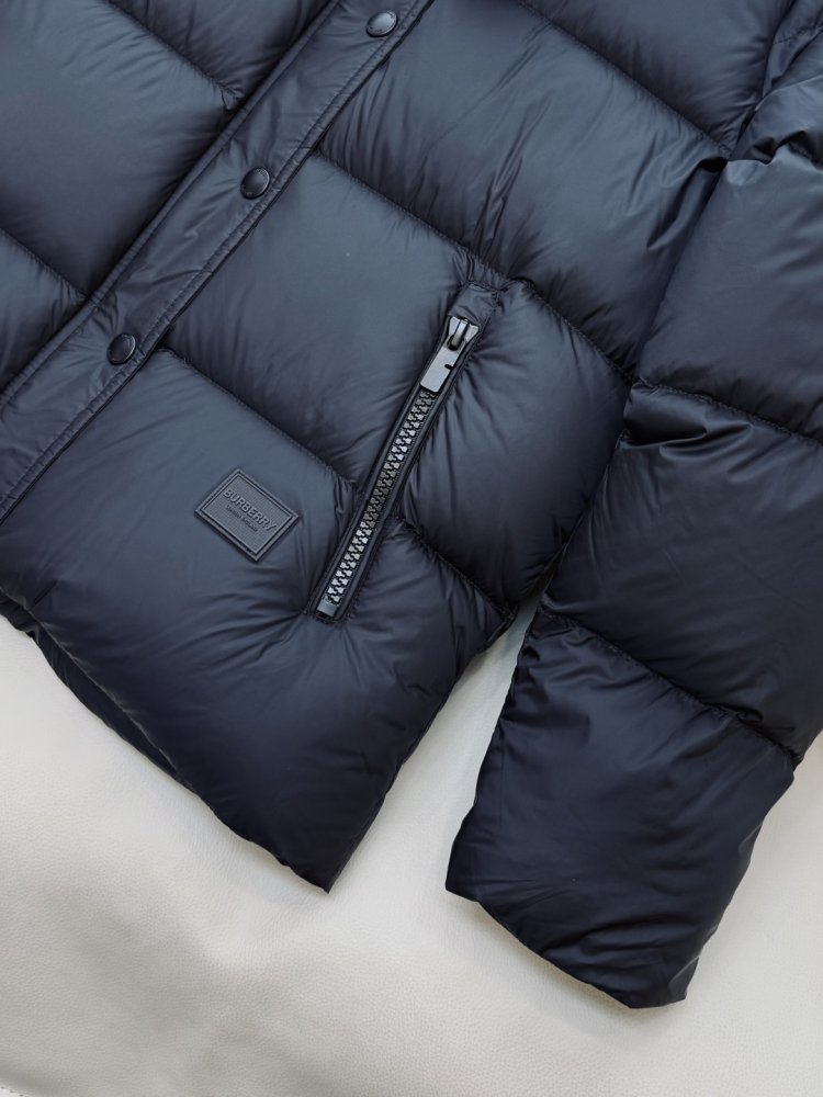 Пуховик Burberry с длинными фото 8