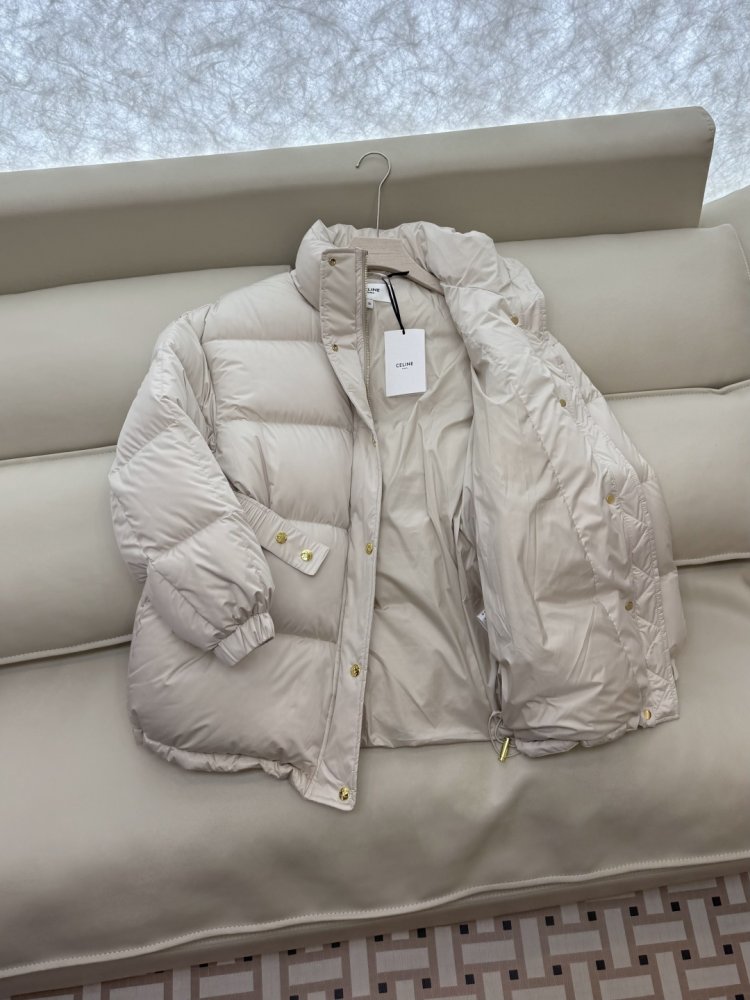 Пуховик Celine с поясом и воротником стойкой фото 5