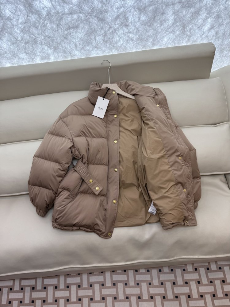 Пуховик Celine с поясом и воротником стойкой фото 5