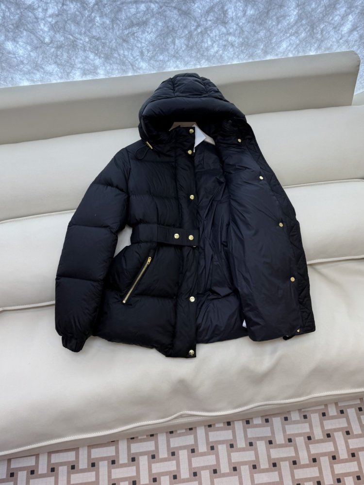 Пуховик Celine средней длины с поясом и капюшоном фото 5