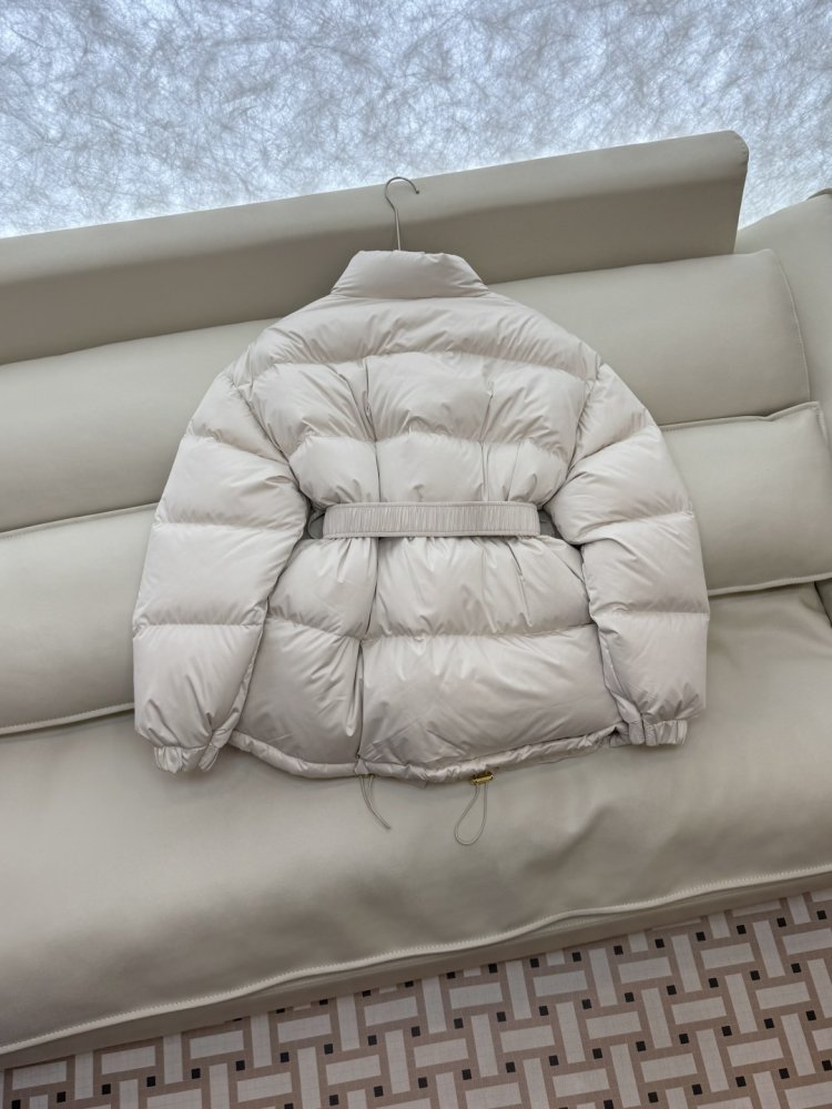 Down jacket Celine secondary length фото 4