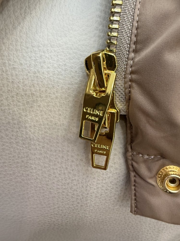 Пуховик Celine средней длины фото 8