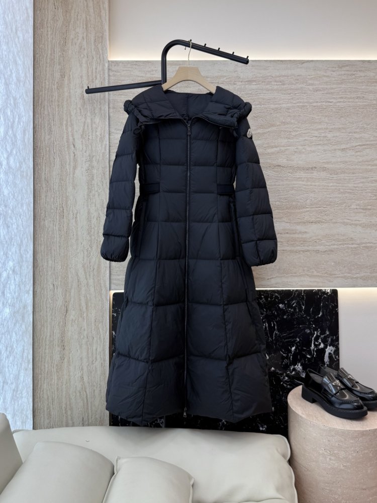 Пуховик довгий жіночий