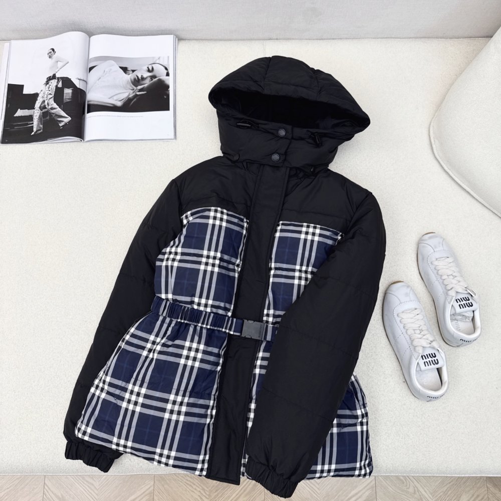 Пуховик двусторонний женский