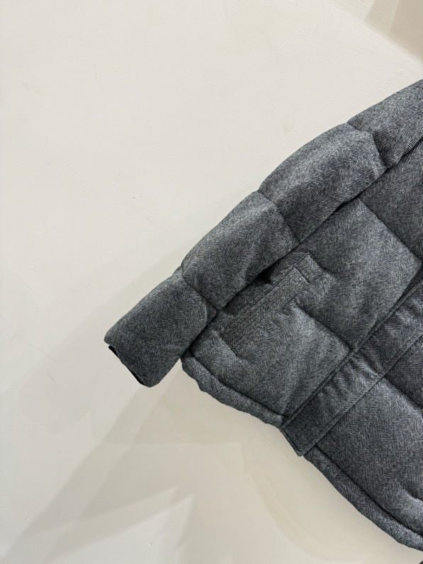 Пуховик з суміші вовни, норки і кашеміру фото 4