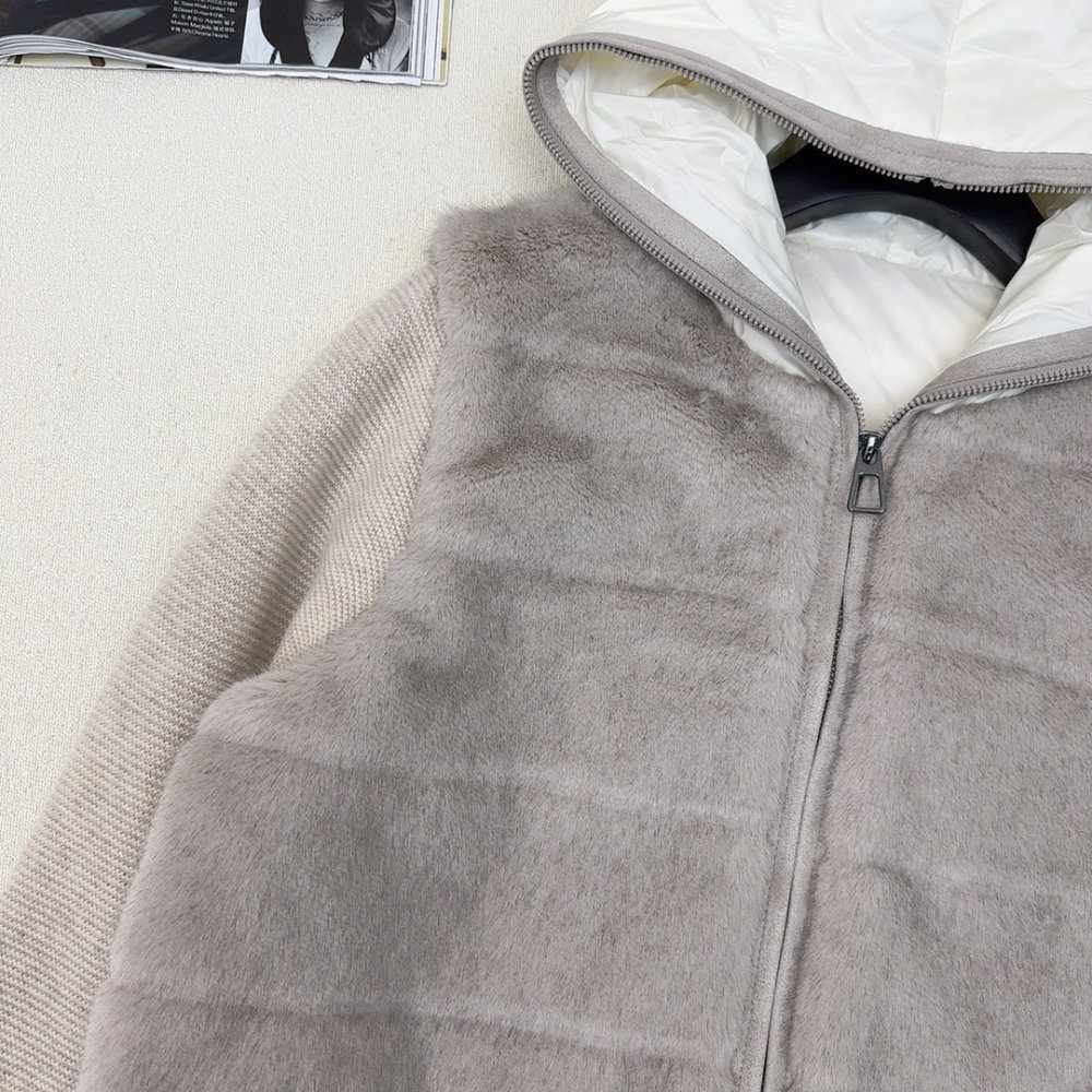 Пуховик меховой женский фото 3