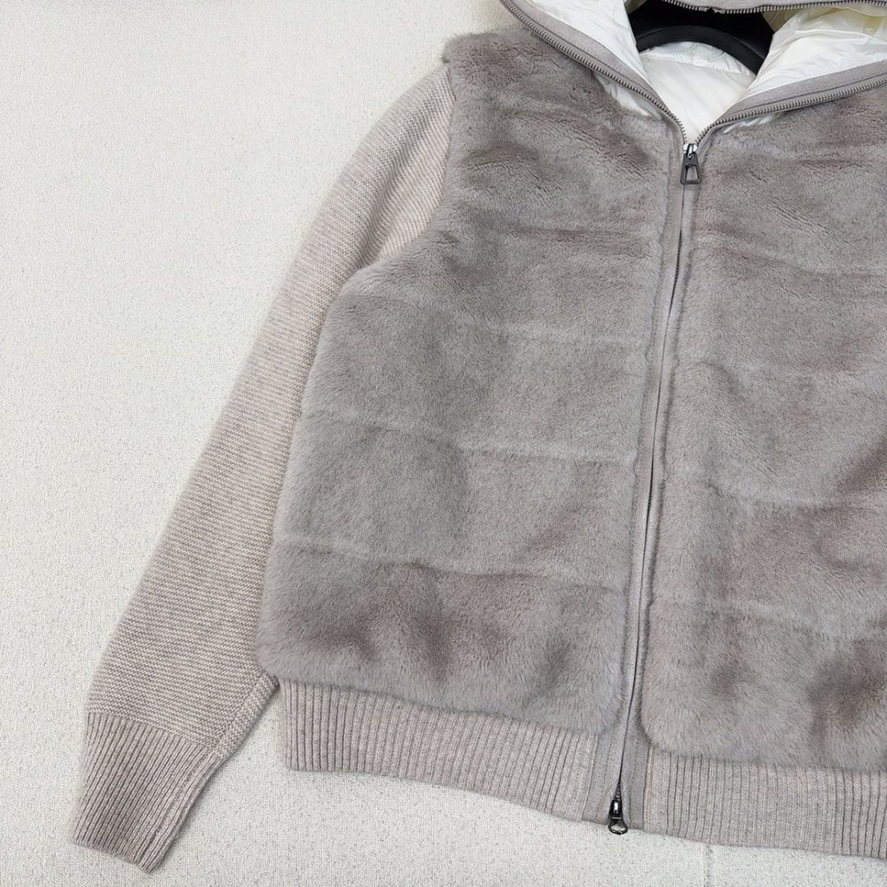 Пуховик меховой женский фото 4