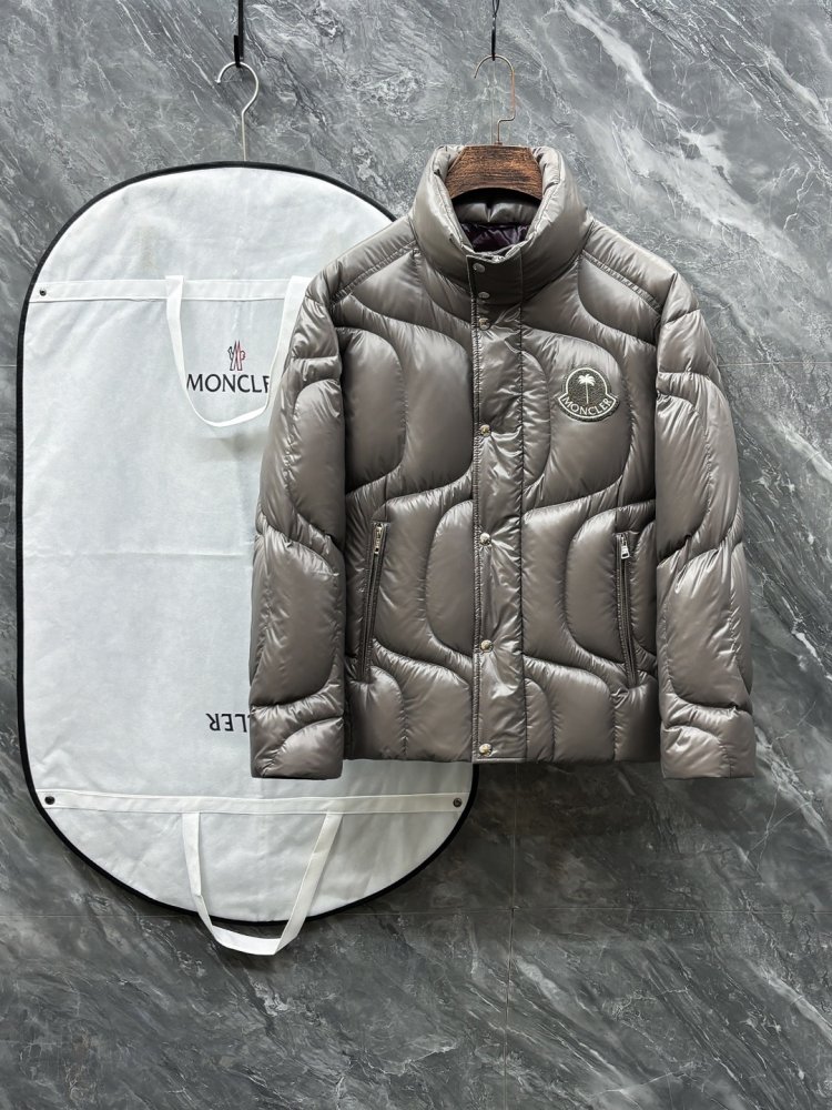 Пуховик чоловічий