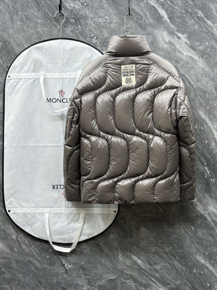 Пуховик чоловічий фото 2