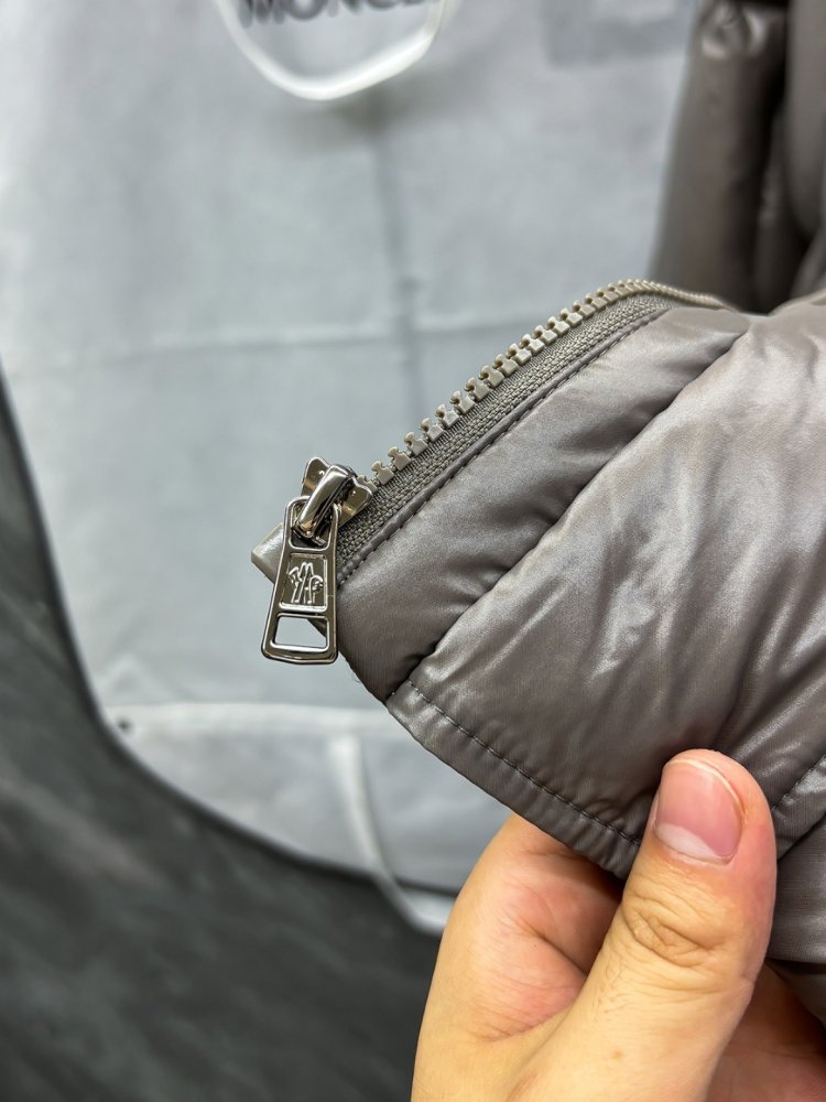 Пуховик чоловічий фото 7