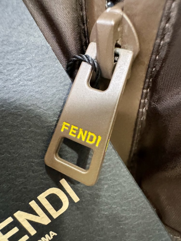 Пуховик мужской фото 7