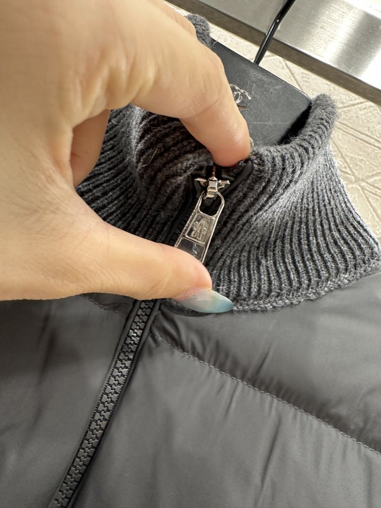 Пуховик на молнии с воротником стойкой фото 7