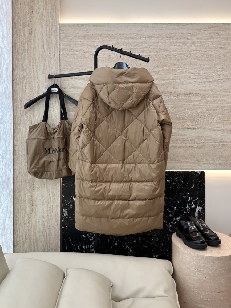 Пуховик с длинными рукавами на молнии фото 2