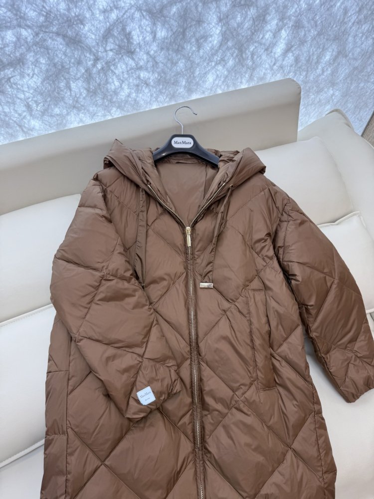 Пуховик с длинными рукавами на молнии фото 6