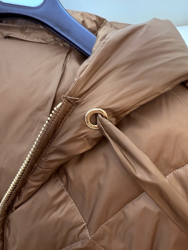 Пуховик с длинными рукавами на молнии фото 7