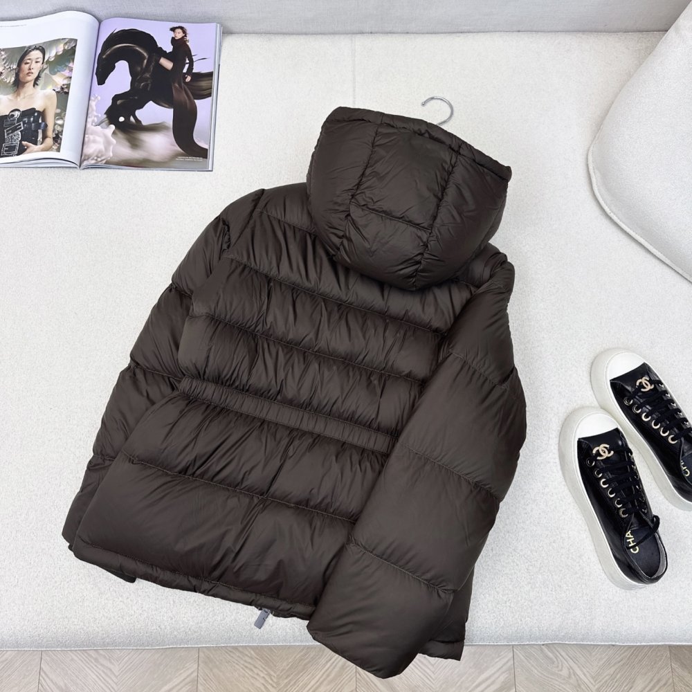 Down jacket from hood female фото 9