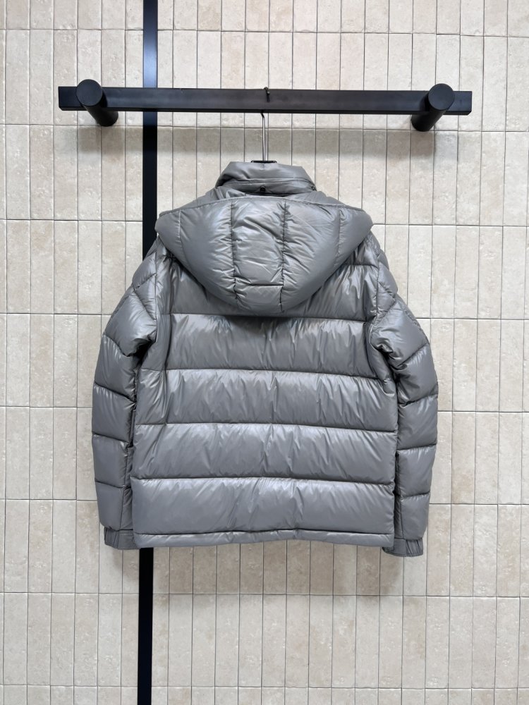 Down jacket from hood фото 7