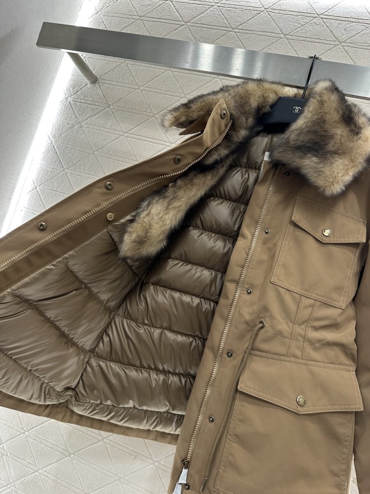 Пуховик з капюшоном фото 8