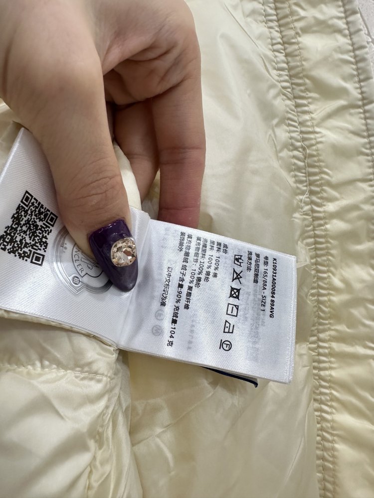 Down jacket from hood фото 9