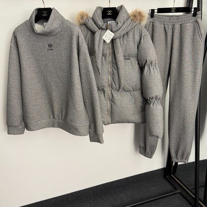 Down jacket from fur collar фото 2