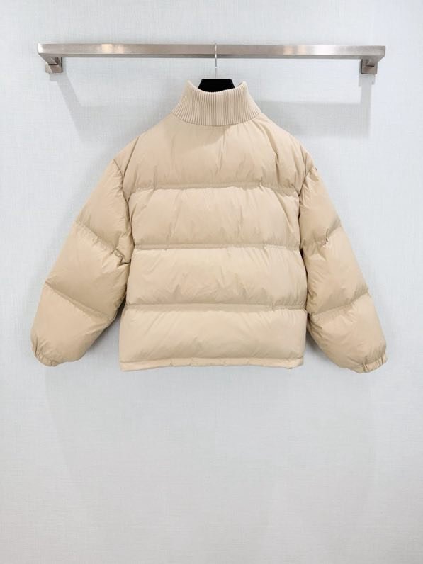 Пуховик с ребристым воротником фото 6