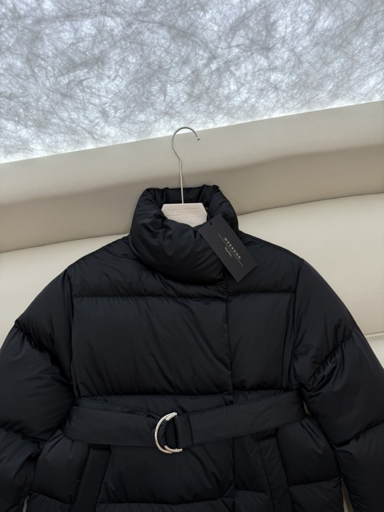 Пуховик с воротником стойкой и длинными рукавами фото 7