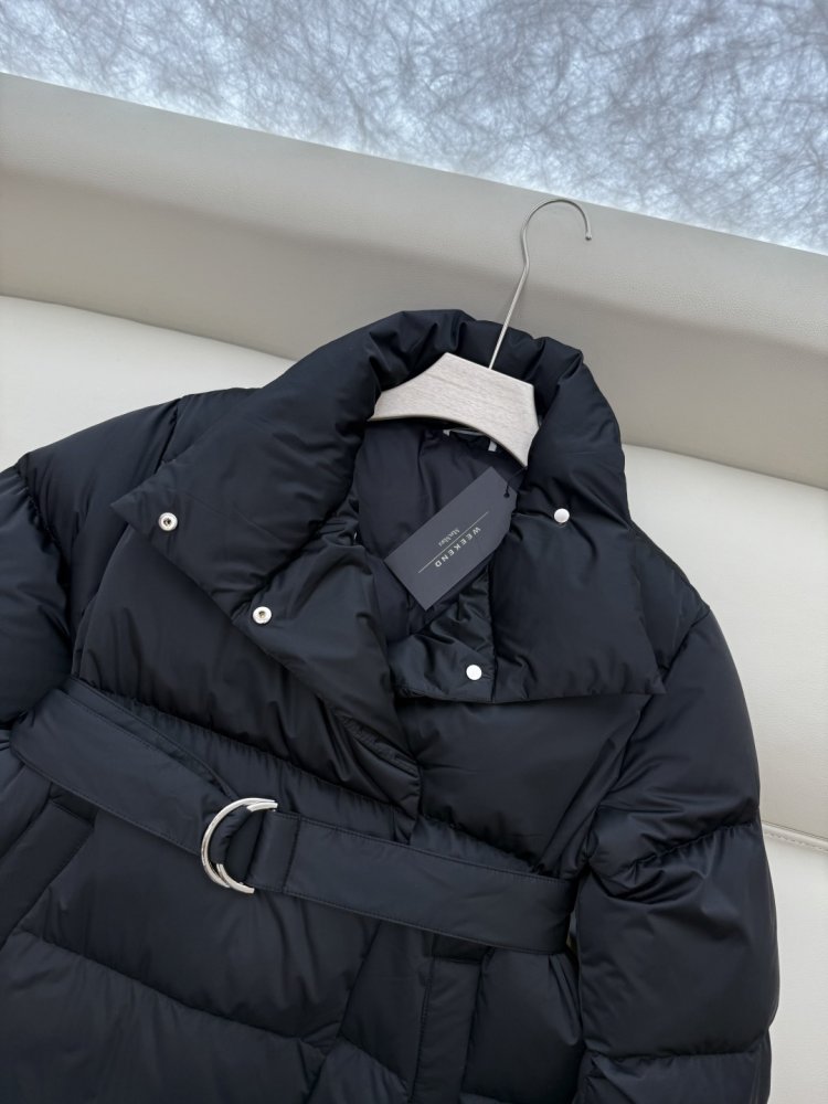 Пуховик с воротником стойкой и длинными рукавами фото 8