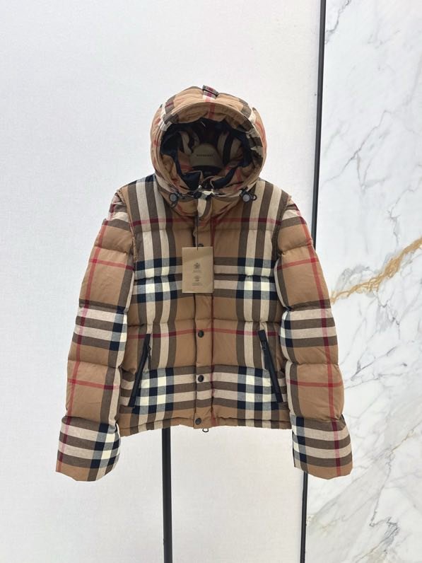 Пуховик со съемными рукавами