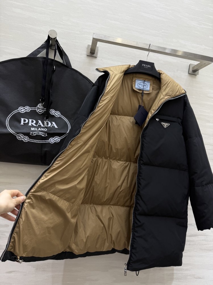 Пуховик средней длины с воротником стойкой фото 7