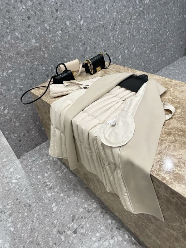 Down jacket female Ivory White фото 5