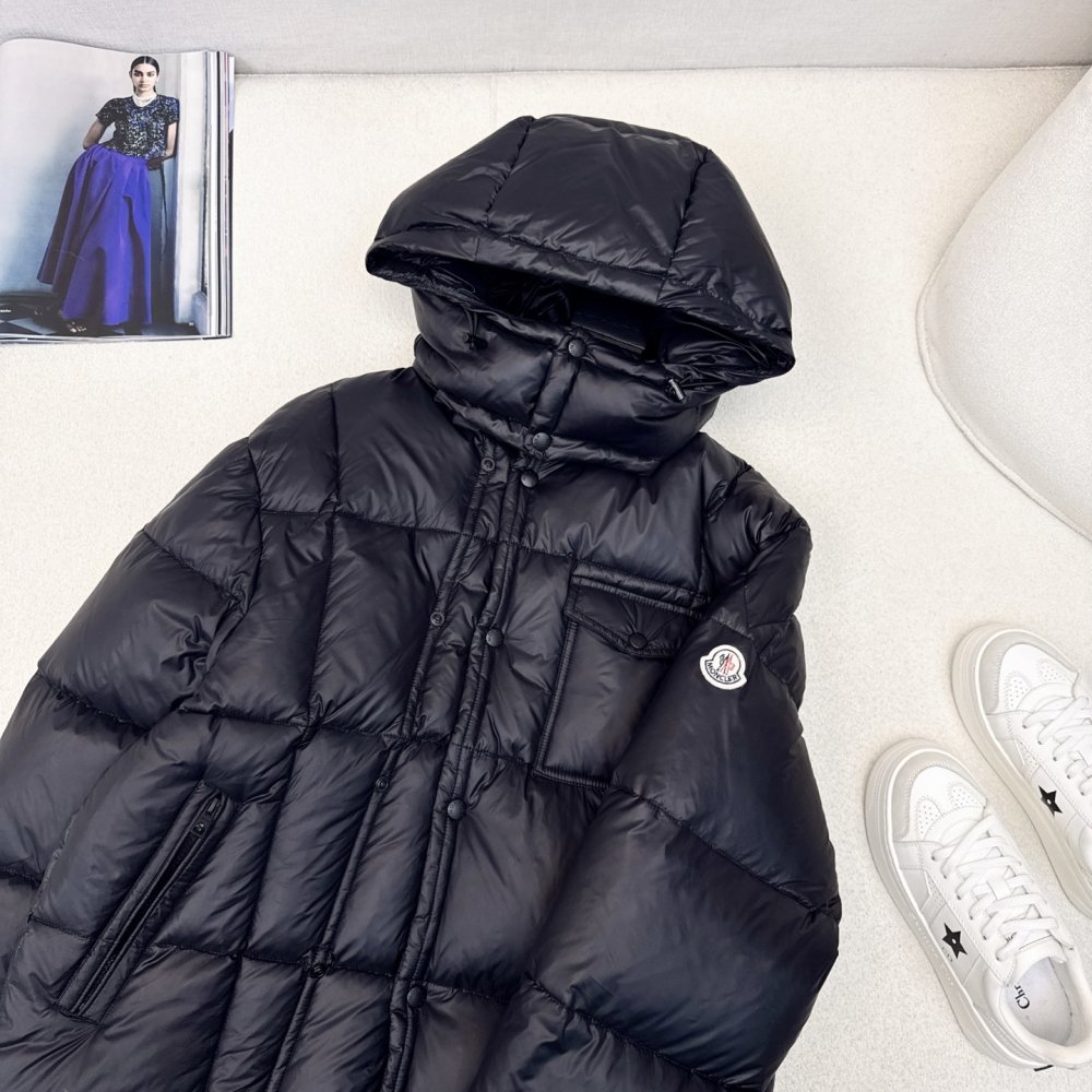 Пуховик женский с капюшоном фото 2