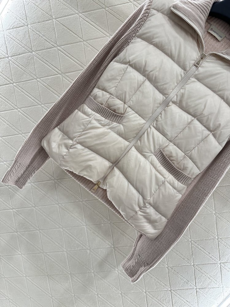 Пуховик женский с шерстяными рукавами фото 5