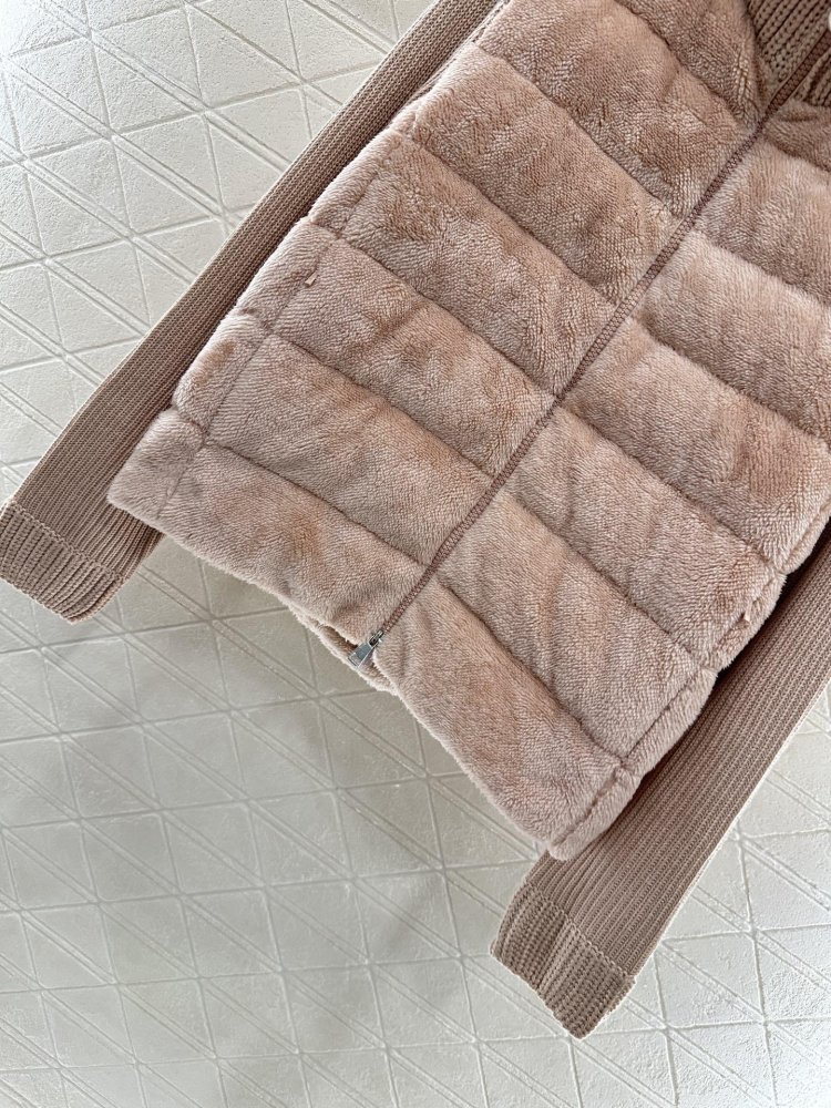 Down jacket female from woolen sleeves фото 5