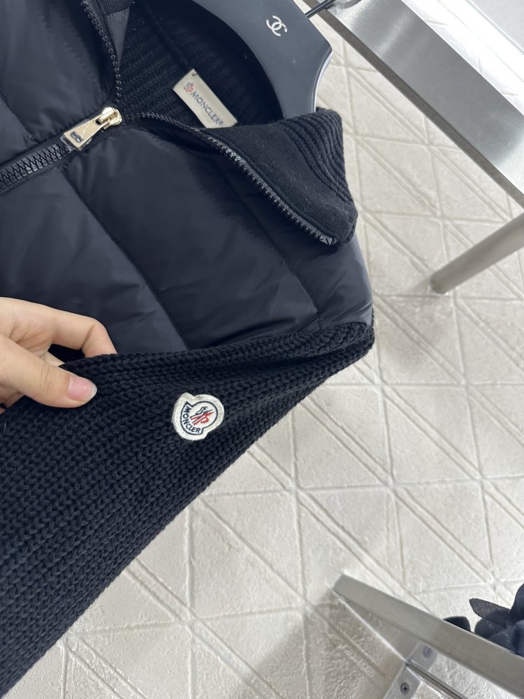 Пуховик женский с шерстяными рукавами фото 7