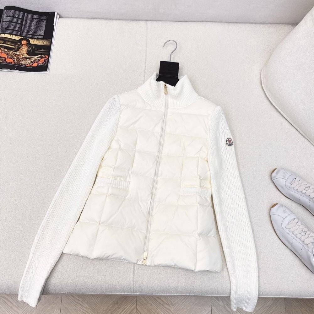 Пуховик женский с шерстяными рукавами фото 9