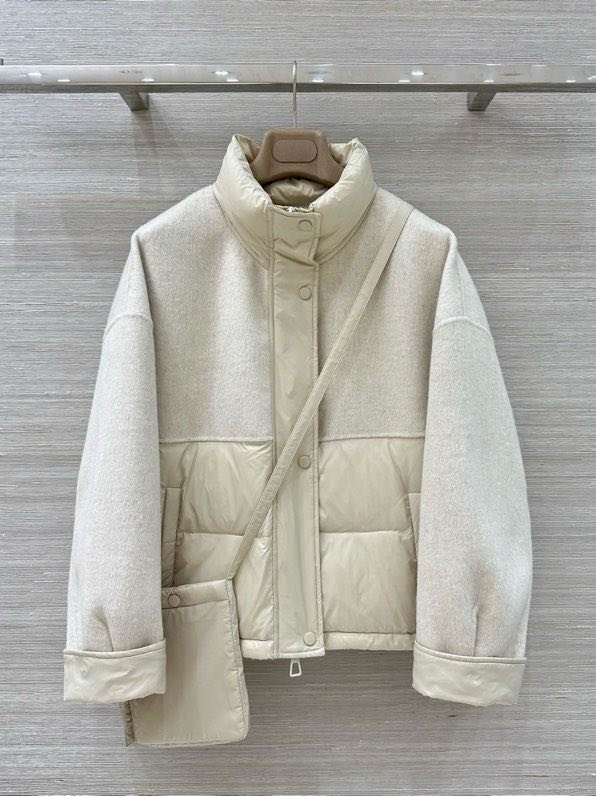 Пуховик женский с сумкой