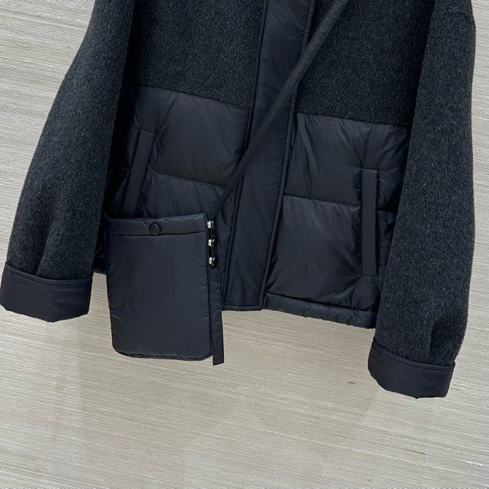 Пуховик женский с сумкой фото 2