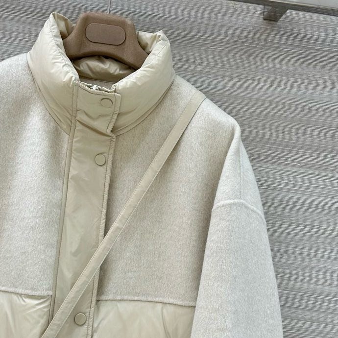 Пуховик женский с сумкой фото 6