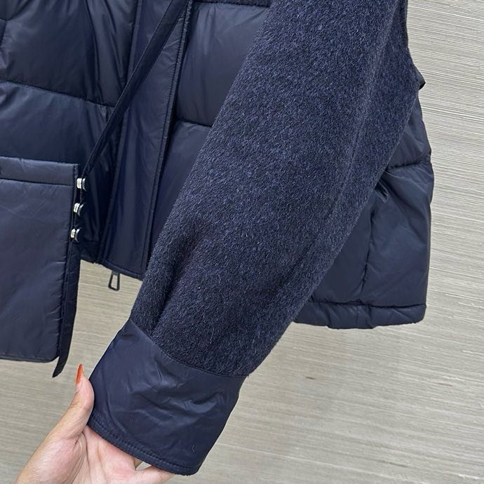 Пуховик женский с сумкой фото 7