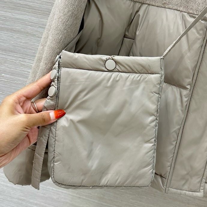 Пуховик женский с сумкой фото 8