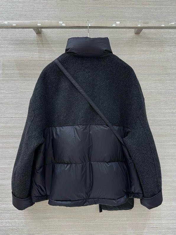 Пуховик женский с сумкой фото 9