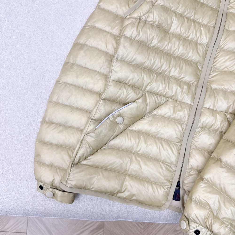 Пуховик женский со съемными рукавами фото 4