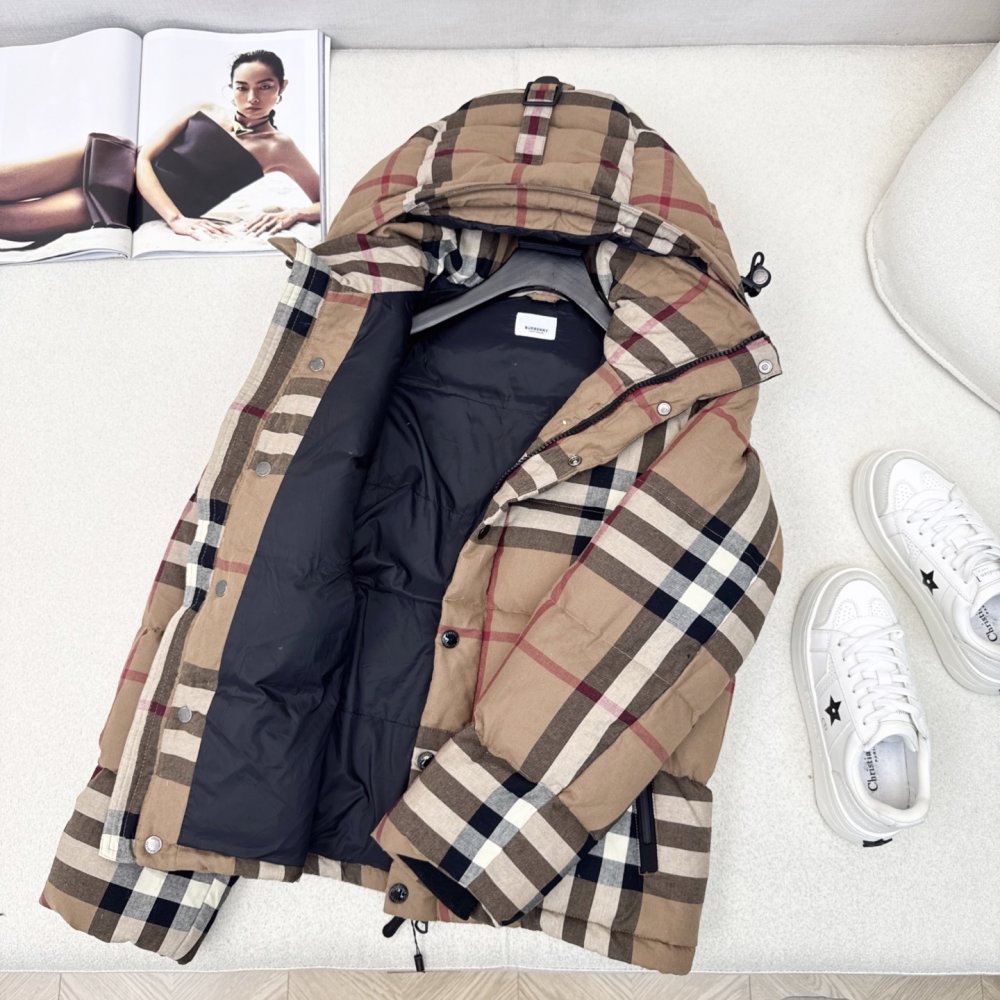 Down jacket female with removable sleeves фото 7