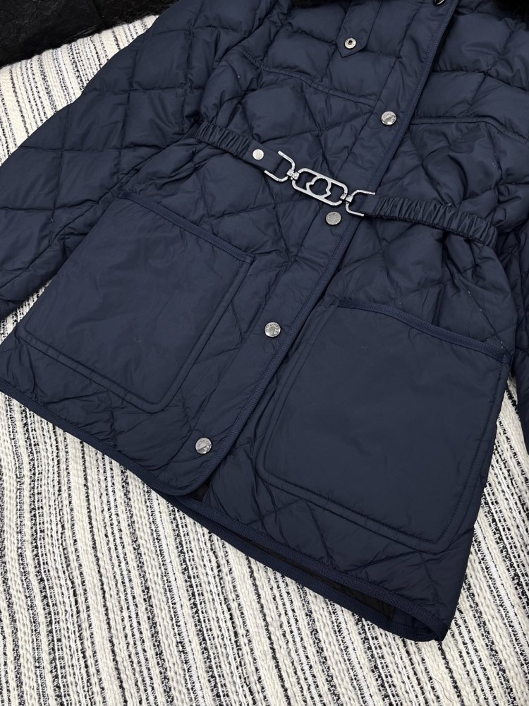 Пуховик жіночий зі съёмным хутряним коміром фото 4