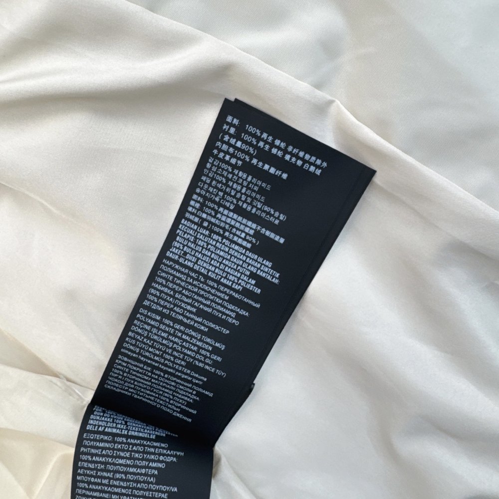 Down jacket female, collar hood of fox fur фото 8