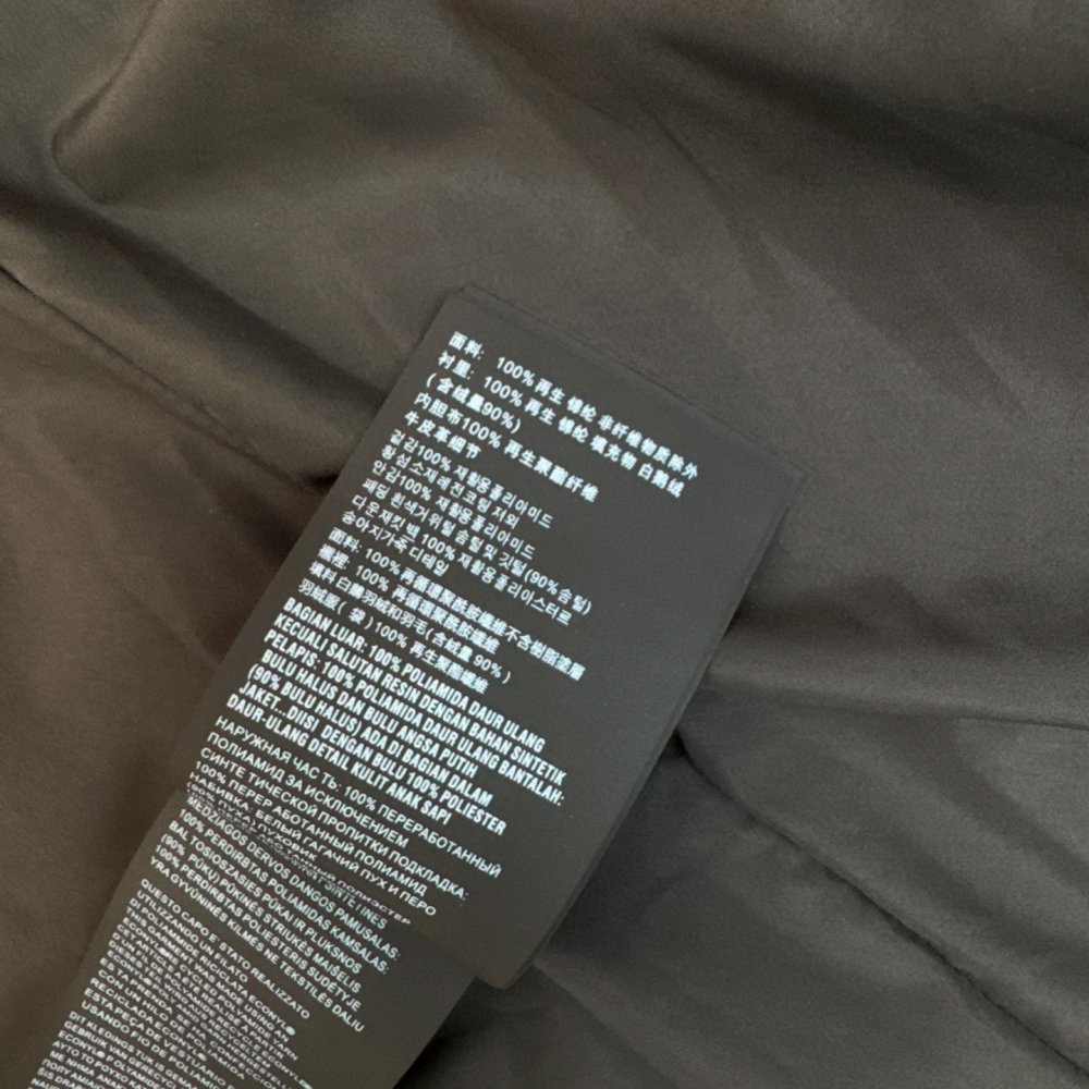 Down jacket female, collar hood of fox fur фото 9