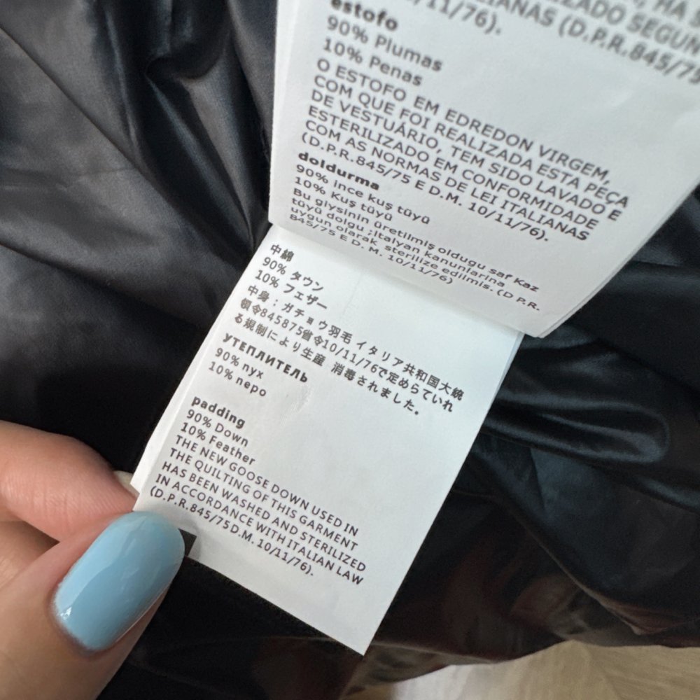 Пуховик жіночий, коміром з хутра єнота фото 8